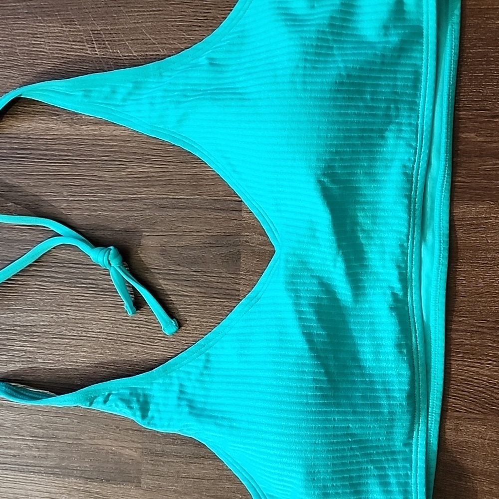 Bikini Top - Picture 2 of 3